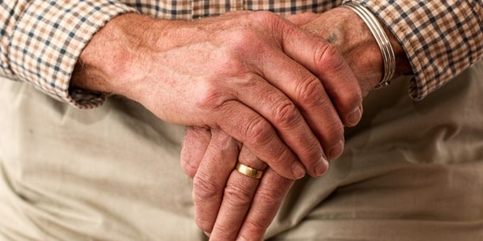 Seniorenhandy richtig benutzen. Tipps auf seniorenhandys-test.de